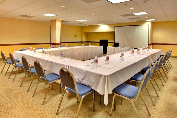 Holiday Inn Express SAN DIEGO DOWNTOWN